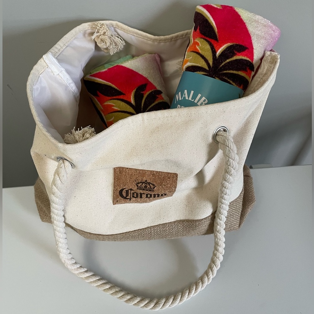 (BRAND NEW!) CORONA TOTE WITH 2 BEACH TOWELS